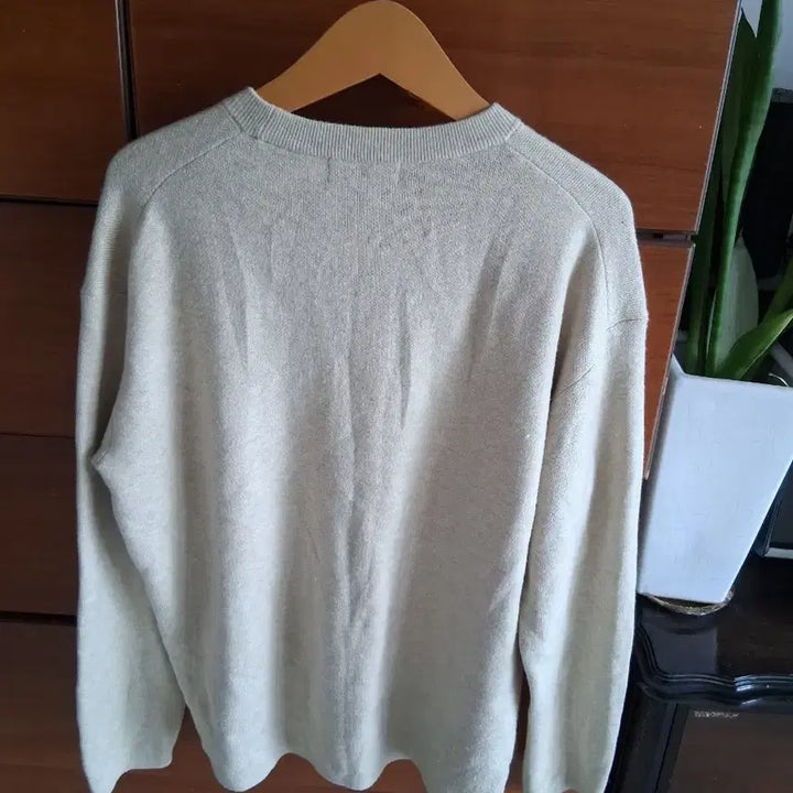 [BUNJANG] Giordano Beige Knit L / 지오다노 베이지 니트 L