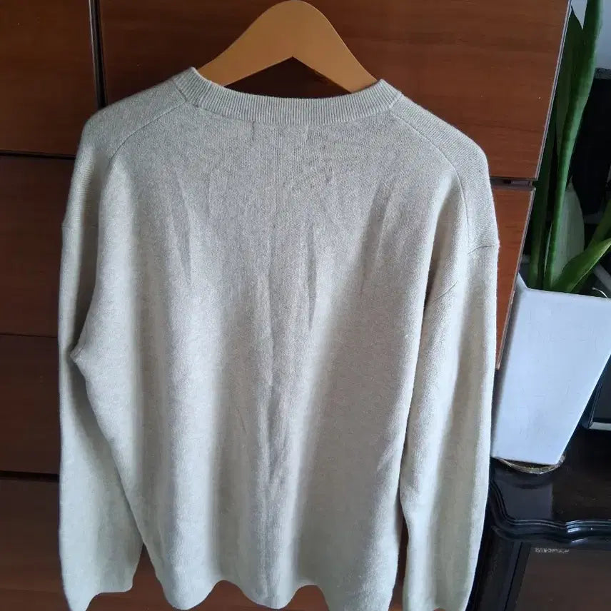 [BUNJANG] Giordano Beige Knit L / 지오다노 베이지 니트 L