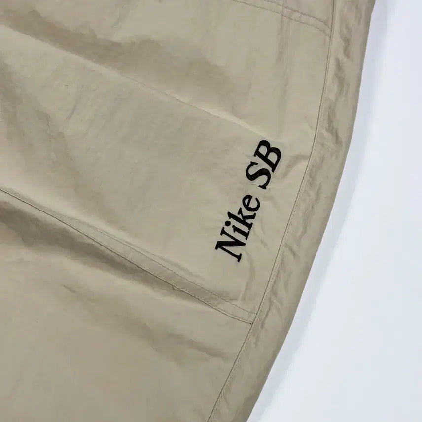 [SOLD OUT] (M) 나이키sb 와이드 우븐 조거팬츠 베이지