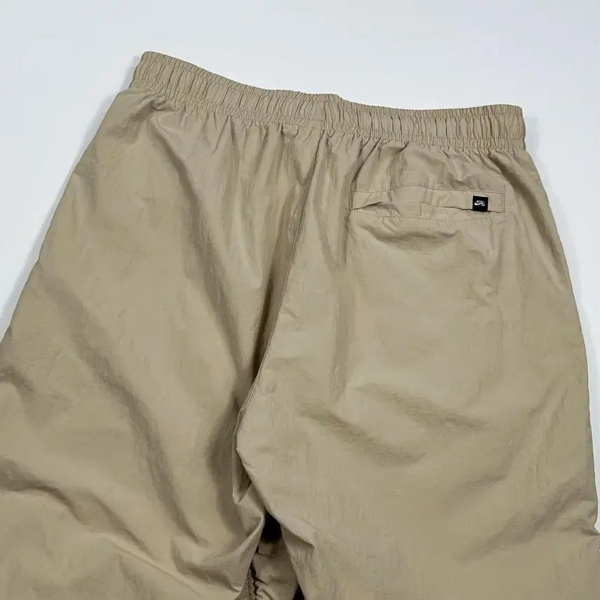[SOLD OUT] (M) 나이키sb 와이드 우븐 조거팬츠 베이지