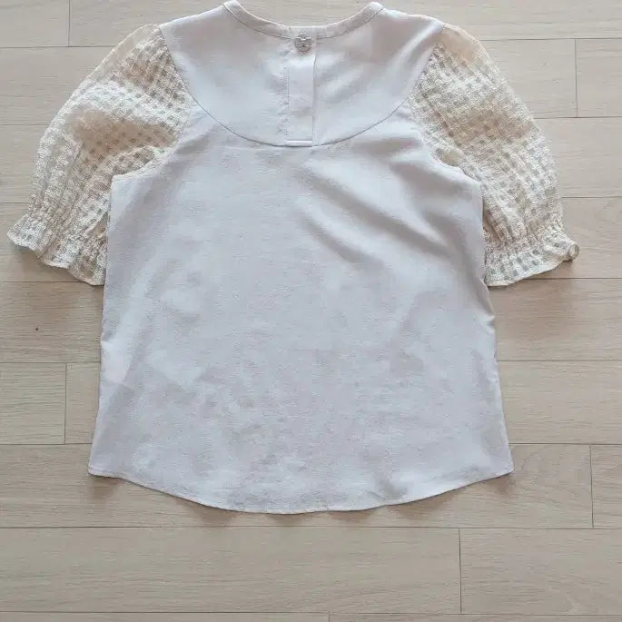 [BUNJANG] JJ RO Puff Sleeve Blouse / JJRO 반팔블라우스(새상품)