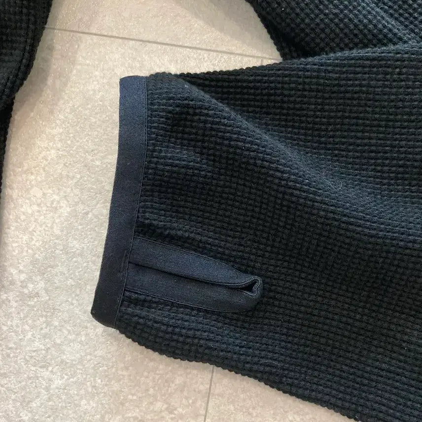 [BUNJANG] Unaffected Waffle Hoodie Zip-up Black L / 26ss 언어펙티드 와플후드집업 블랙 L