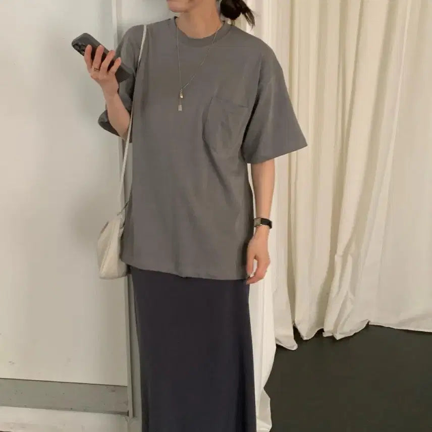 [BUNJANG] Fllanel Olsen Boxy Round Pocket T-shirt / Fllanel 플라넬 올슨 박스티 라운드 포켓 반팔티
