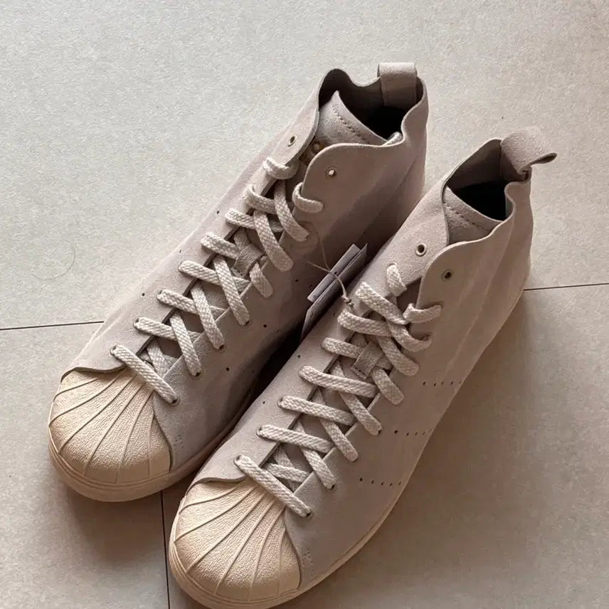 [BUNJANG] Adidas x Wales Bonner Superstar Hi Sneakers / 아디다스 x 웨일즈보너 슈퍼스타 하이 280 새제품