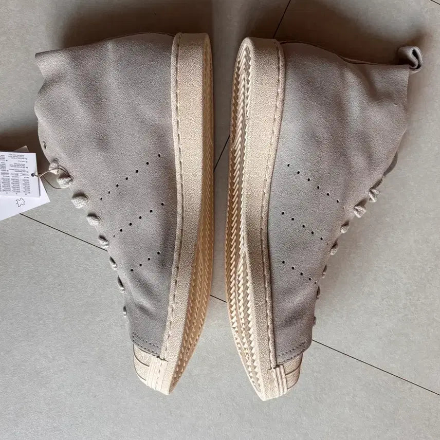 [BUNJANG] Adidas x Wales Bonner Superstar Hi Sneakers / 아디다스 x 웨일즈보너 슈퍼스타 하이 280 새제품