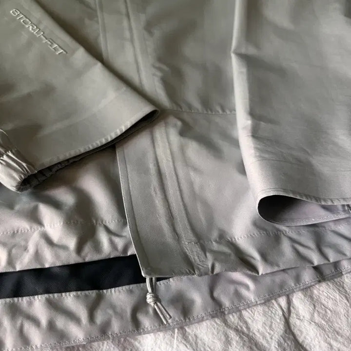 [SOLD OUT] 나이키 캐스케이드 스톰핏 그레이