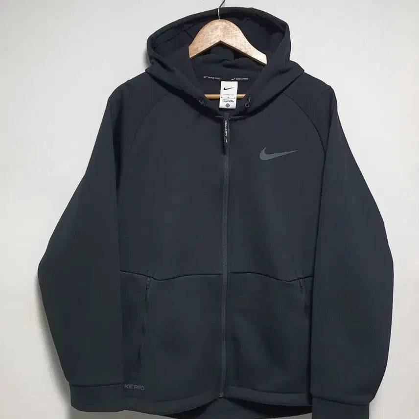 [SOLD OUT] 나이키 프로 써마핏 후드집업자켓 105사이즈
