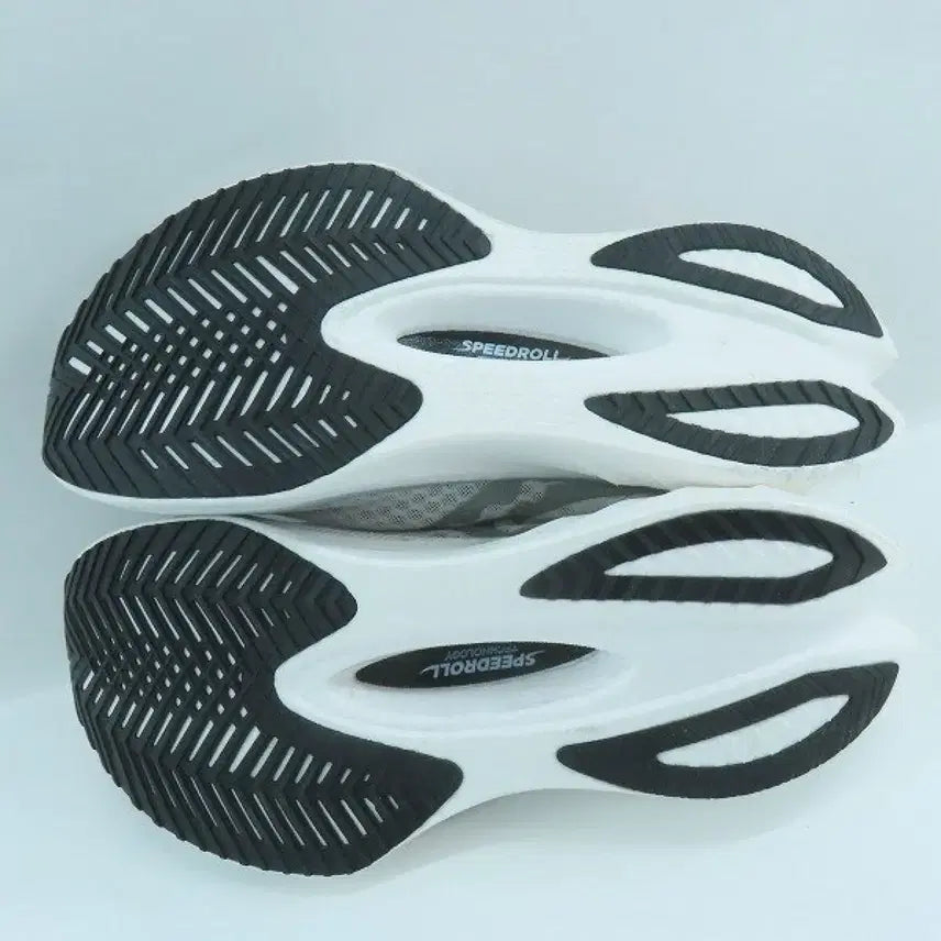 [BUNJANG] Saucony Endorphin Pro 4 Running Shoes / 써코니 엔돌핀 프로 4 265
