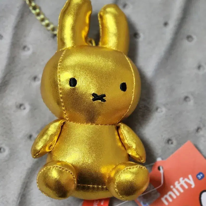 [BUNJANG] Miffy Gold Figure Keyring / 금색 미피 인형 키링 판매