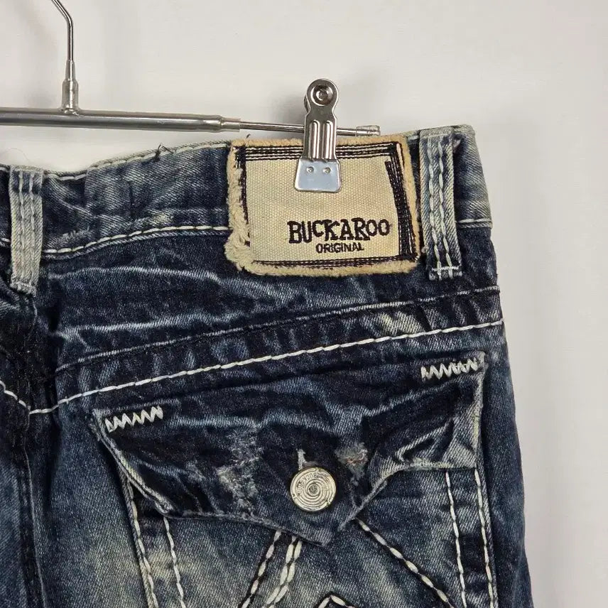 [BUNJANG] Burberry Mid-Wash Stitch Denim Pants Men&