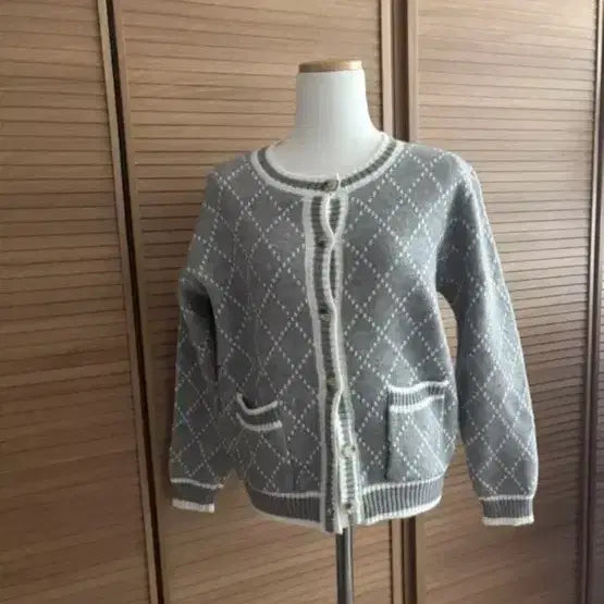 [BUNJANG] Gray Diamond Pattern Cardigan / (새상품) 다이아 패턴 회색 가디건 수입의류
