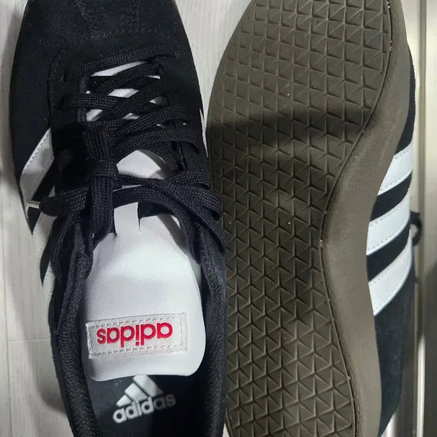 [BUNJANG] Adidas Sneakers 265 / 아디다스 운동화 265