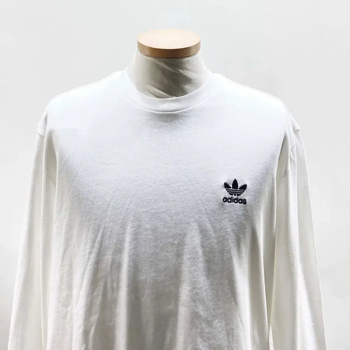 [BUNJANG] Adidas Casual T-shirt - L Size / 아디다스 택새상품 캐주얼티셔츠 L 진스센스