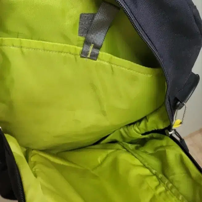 [BUNJANG] The North Face Backpack 24L / 노스페이스 검정색 백팩 가방24L