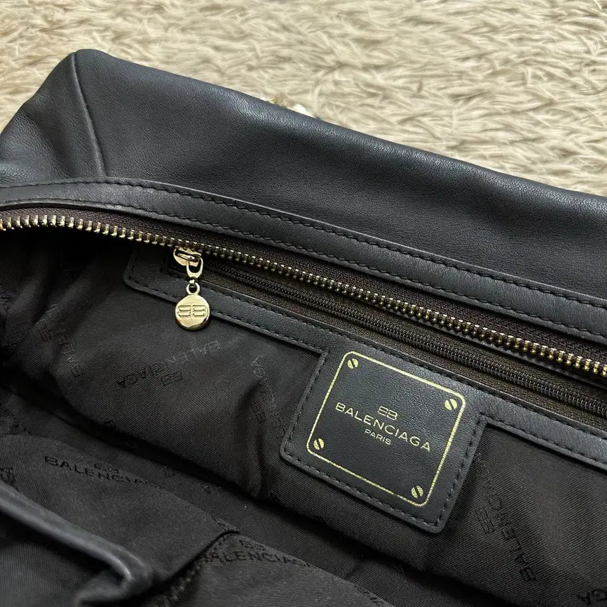 [BUNJANG] Balenciaga BB Quilted Chain Tote Bag / 발렌시아가 BB 퀼팅 체인 토트백 / 핸드백