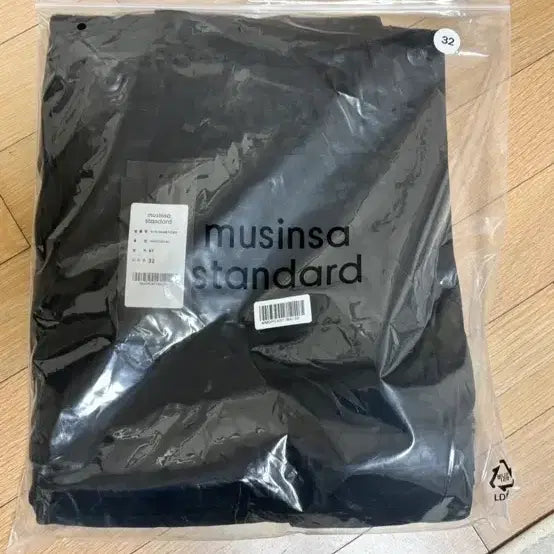 [BUNJANG] Musinsa Standard Black Trousers (Size 32) / 무신사 스탠다드 블랙 바지 32 사이즈