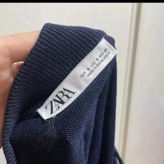 [BUNJANG] Zara Crop Navy Knit Sweater / 자라 크롭 니트 존예 수입의류 S