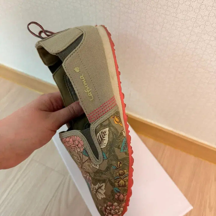 [BUNJANG] Lafuma Floral Loafers Women&