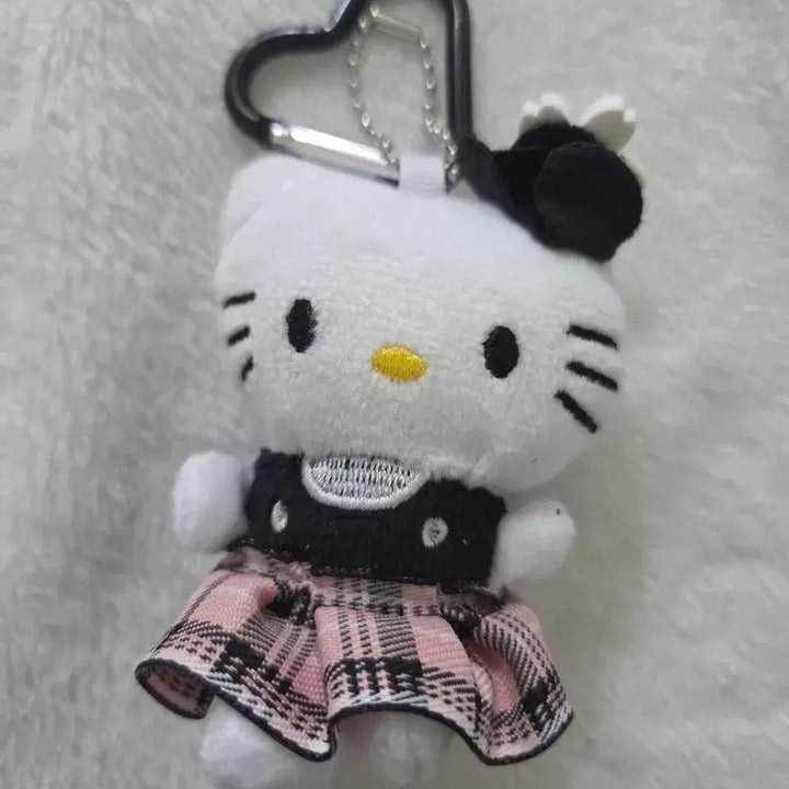[SOLD OUT] 헬로키티 키링