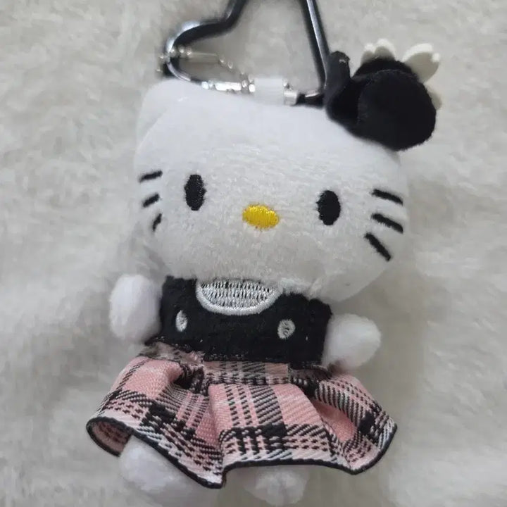 [SOLD OUT] 헬로키티 키링