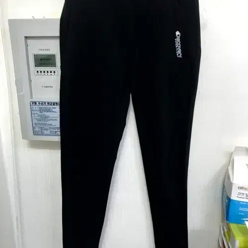 [SOLD OUT] 디스커버리 바지