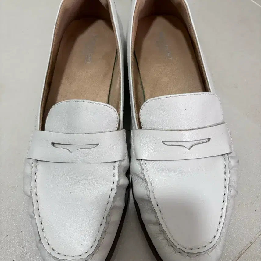 [SOLD OUT] 락포트 여성 로퍼 255