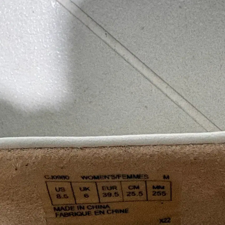 [SOLD OUT] 락포트 여성 로퍼 255
