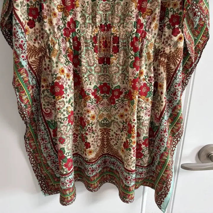 [SOLD OUT] (일본 수입 빈티지)블라우스 티셔츠 가오리 반팔 꽃 38 롱