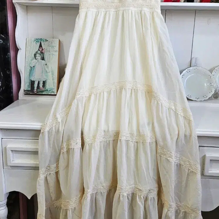 [BUNJANG] INGNI Lace Tiered Long Dress / 잉그니(INGNI) 레이스 티어드 롱원피스