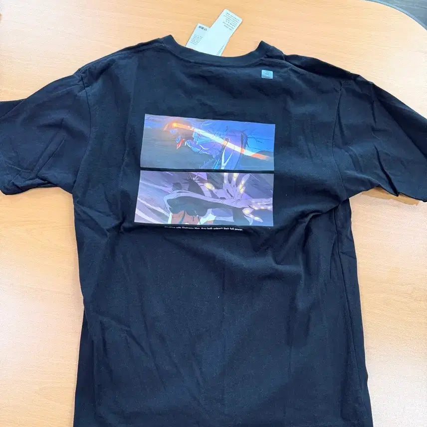[BUNJANG] Uniqlo Chainsaw Man Graphic T-shirt / 유니클로 UT x 체인소 맨 그래픽 티셔츠 블랙  485080