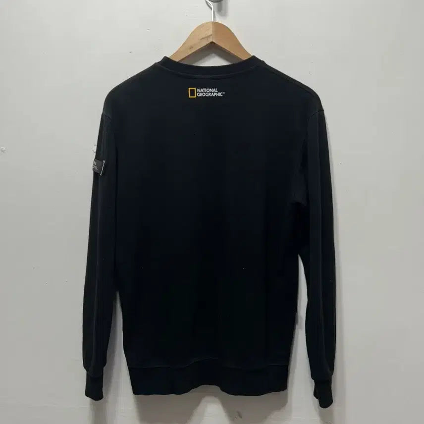 [SOLD OUT] 내셔널지오그래픽 블랙 맨투맨 티셔츠 M