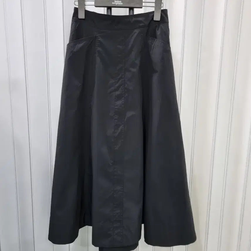 [SOLD OUT] 블랙 A라인 롱 스커트