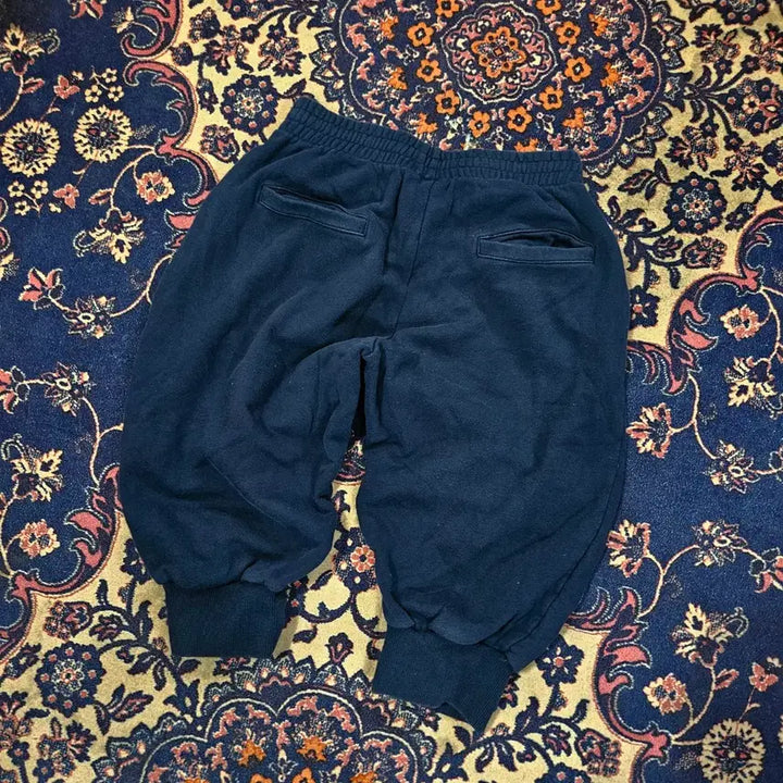 [SOLD OUT] 아디다스 오리지널 사이드 레터링 7부 조거 팬츠 M