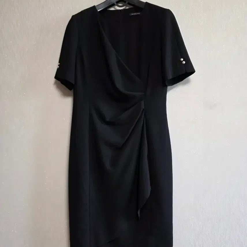 [SOLD OUT] 샤트렌 원피스