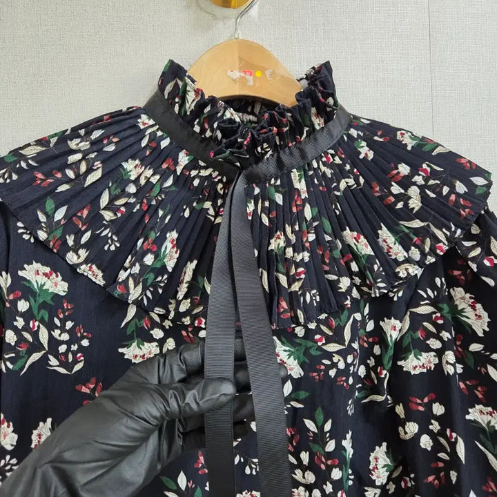 [BUNJANG] JJ1080 Floral Print Long Sleeve Blouse / 여성 플라워 패턴 긴팔 블라우스 프릴넥 F JJ1080