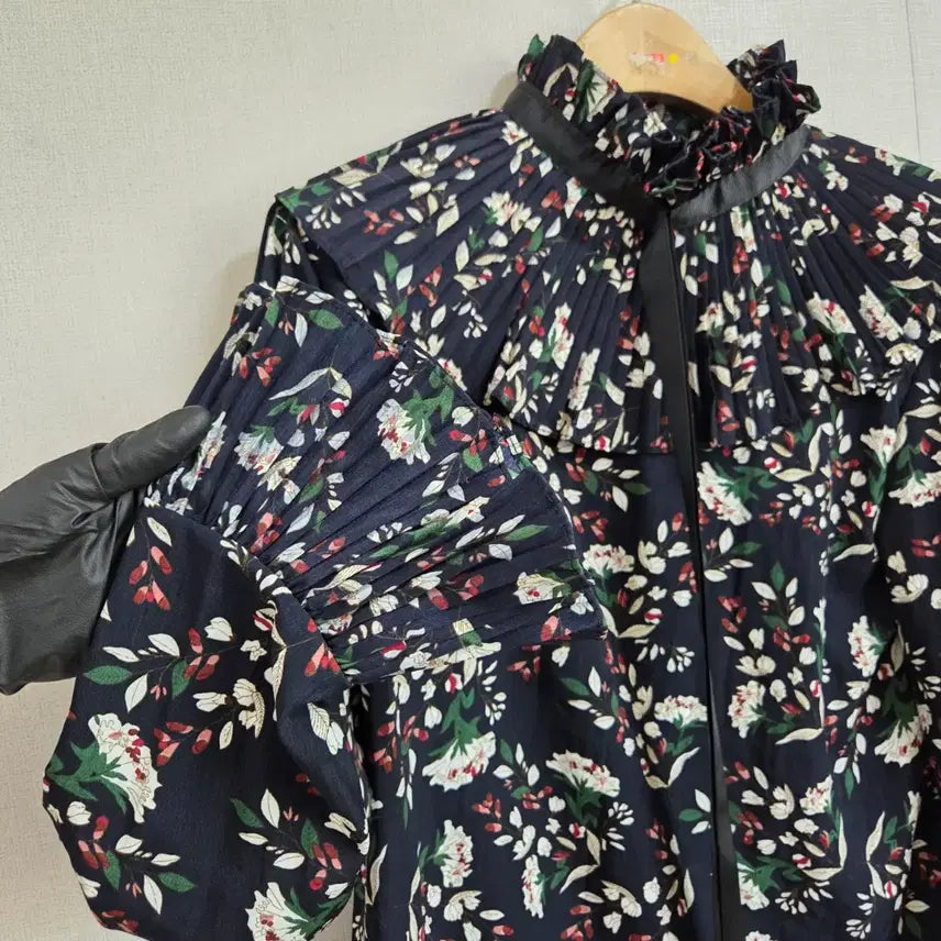 [BUNJANG] JJ1080 Floral Print Long Sleeve Blouse / 여성 플라워 패턴 긴팔 블라우스 프릴넥 F JJ1080