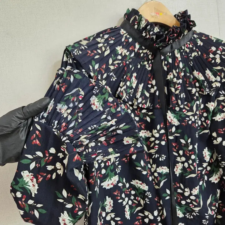 [BUNJANG] JJ1080 Floral Print Long Sleeve Blouse / 여성 플라워 패턴 긴팔 블라우스 프릴넥 F JJ1080