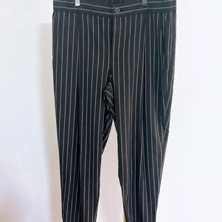 [SOLD OUT] 몽빈티지(31인치)유니클로남자스트라이프뒷밴딩슬렉스조거팬츠