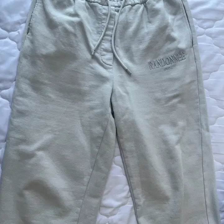 [SOLD OUT] 준지 란도니 여성 조거팬츠 junnj