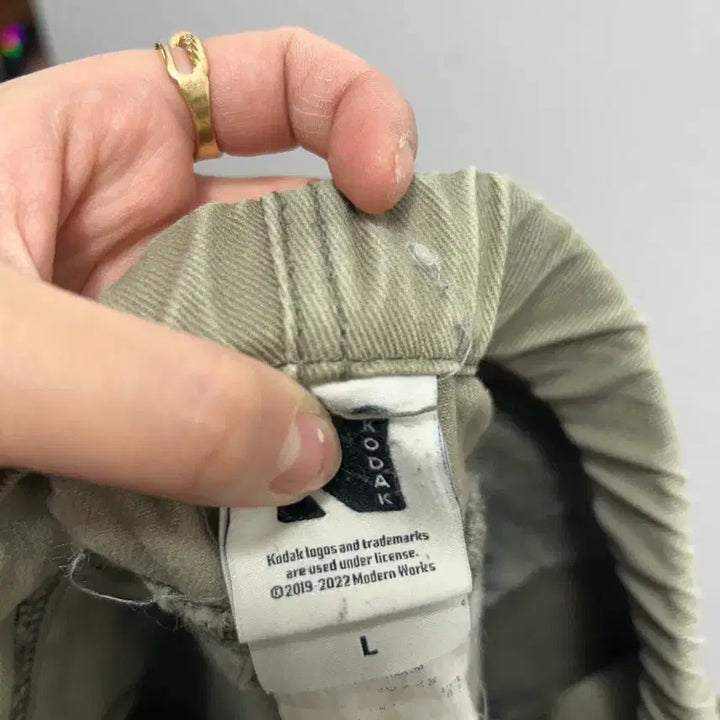[SOLD OUT] 코닥 벨트 카고 면바지 카키 팬츠 L 34사이즈