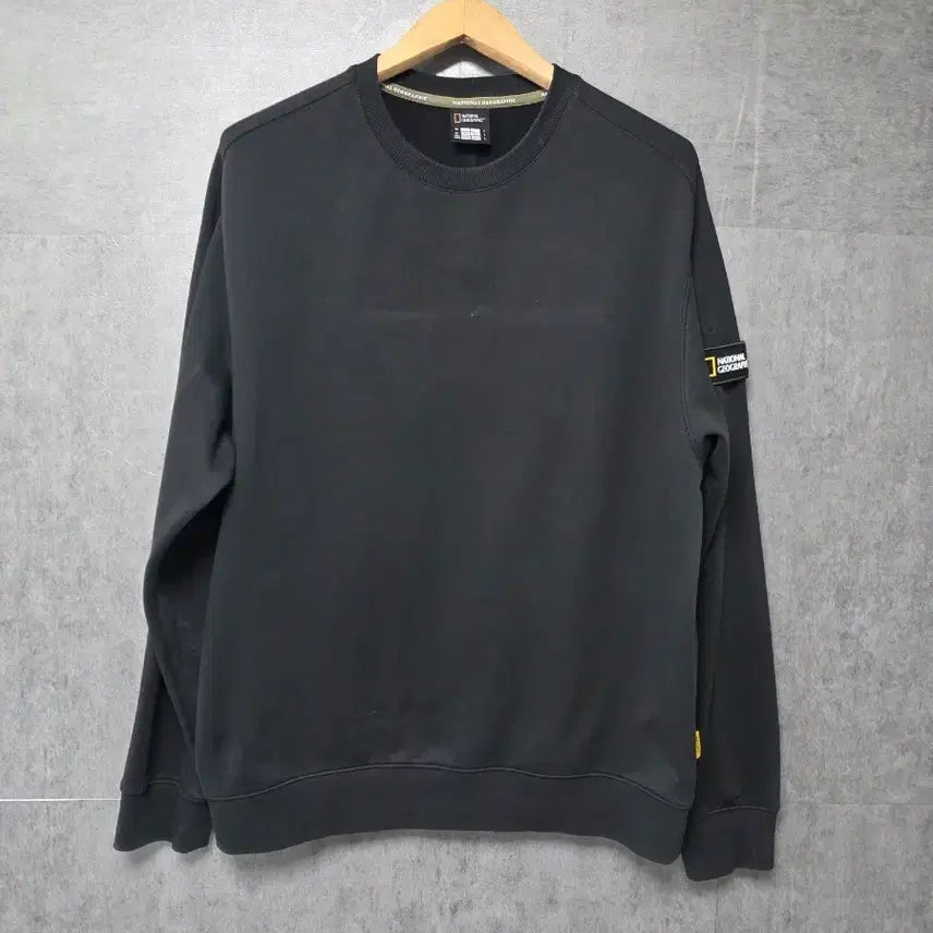 [BUNJANG] National Geographic Black Crewneck Sweatshirt / 내셔널지오그래픽 검정 맨투맨 티셔츠  사이즈 105 상태완전좋음