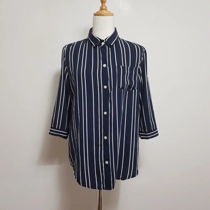[BUNJANG] SooSoo Navy Striped Shirt / 5523/SooSoo 여 free사이즈 네이비스트라이프셔츠/내옷방