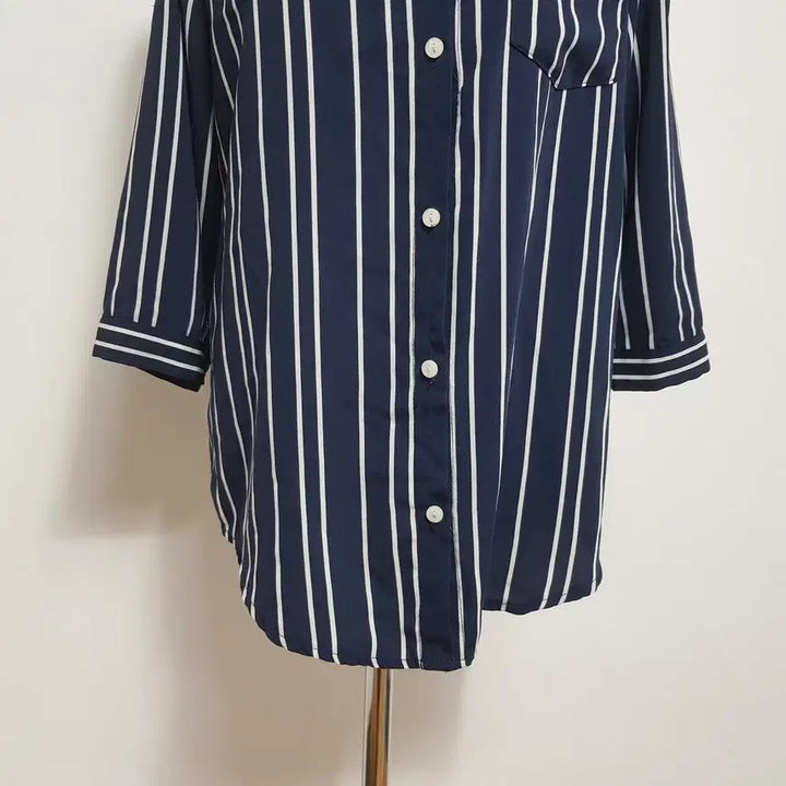 [BUNJANG] SooSoo Navy Striped Shirt / 5523/SooSoo 여 free사이즈 네이비스트라이프셔츠/내옷방