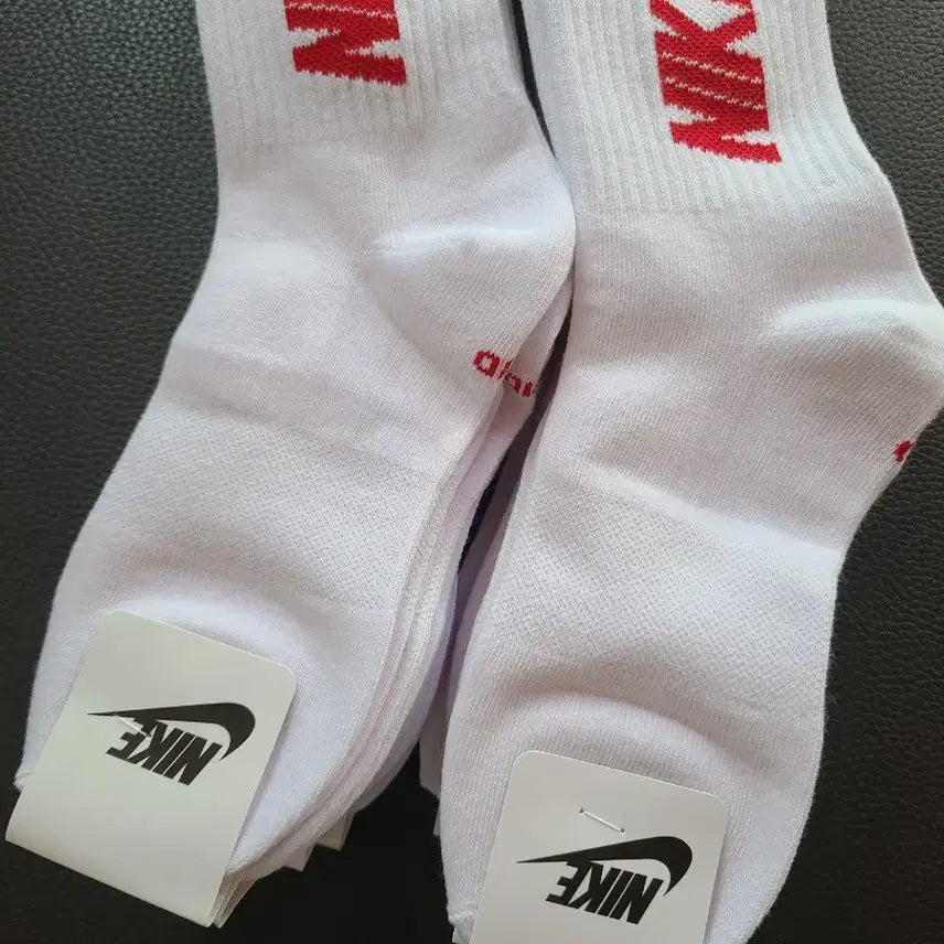 [BUNJANG] Nike White Socks Set Red/Blue Logo 10-Pair Set / 나이키 화이트 양말 세트 레드/블루 로고 10족세트 일반두께