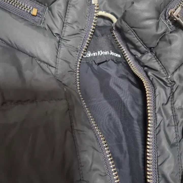 [BUNJANG] Calvin Klein Black Padded Jumper / 캘빈클라인 블랙 패딩 점퍼