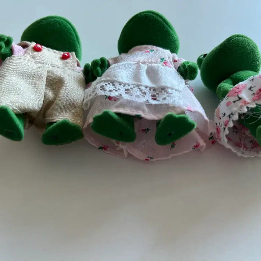 [BUNJANG] Old Sylvanian Families Frog Family / 올드 실바니안 개구리 가족(영국판 진초록)