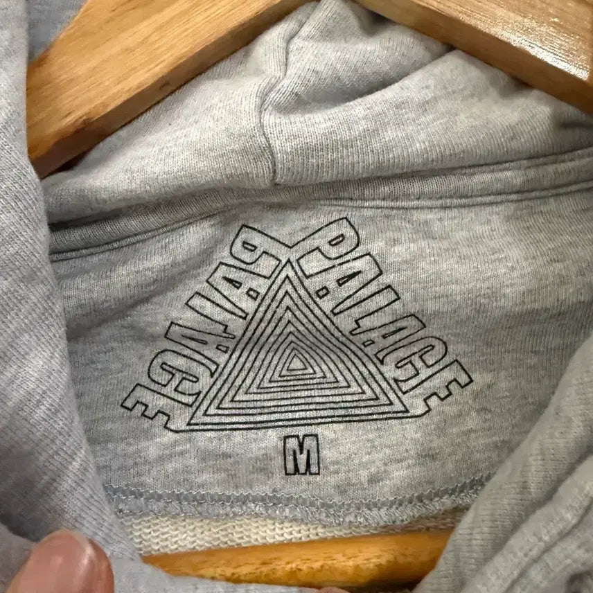 [BUNJANG] Palace P Man Hoodie Gray / SS18 팔라스 P MAN 후드 그레이