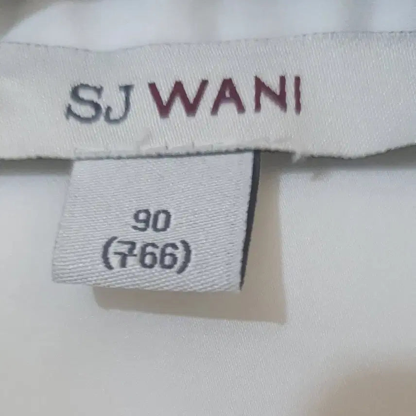 [BUNJANG] SJ WANI White Shirt Blouse / SJ WANI 화이트 셔츠 블라우스