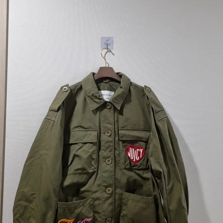 [SOLD OUT] 쥬시꾸뛰르 카키 야상 자켓