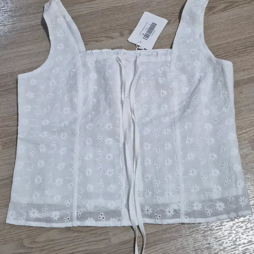 [SOLD OUT] [새상품]낫유어로즈 Lace frill sleeveless (Ivory)